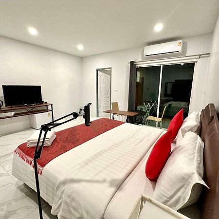 Pr Room For Rent Камала Бийч Екстериор снимка